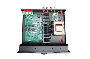 EX322_1-Inside-1000x1000-web